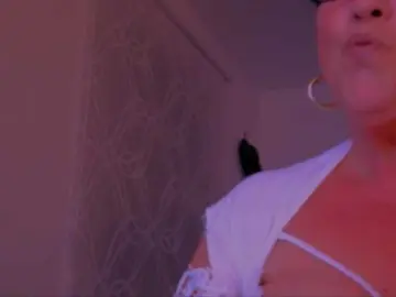 Bongacams Private Sex Chat of Connyat99