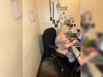 Bongacams Live Sex Cam of ToxxicDestiny666