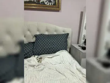 Bongacams Best live sex cam show of Paratrax