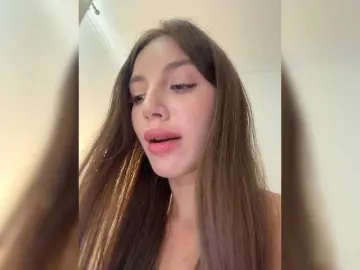 Bongacams Free Porn Cam of Evelonelfi