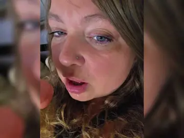 Bongacams Watch Live Sex Cams of HairyCrotch