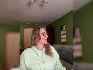 Bongacams Watch Live Sex Cams of Taly1974