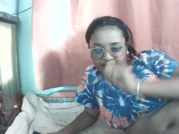 Bongacams Nude Webcam of TriciaBella