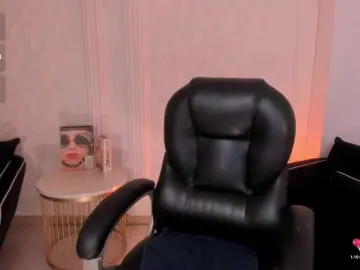 Bongacams Live Sex Cam of MiaFarrell