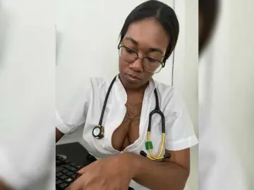 Bongacams Adult Webcam of ReginaCorleone
