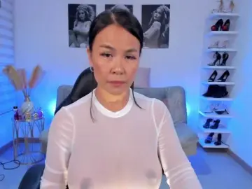 Bongacams Nude Webcam of puiyee13