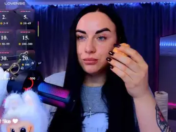 Bongacams Watch Live Sex Cams of YURIEVNA13