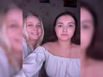 Bongacams Adult Webcam of BellaAndAlice