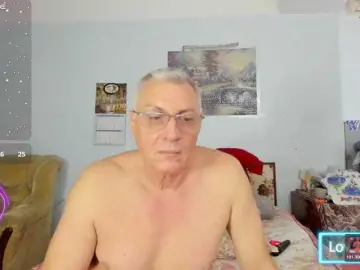Bongacams Best live sex cam show of ladyred1