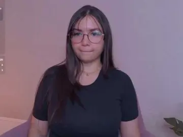Bongacams Best Webcam of VioletGrey