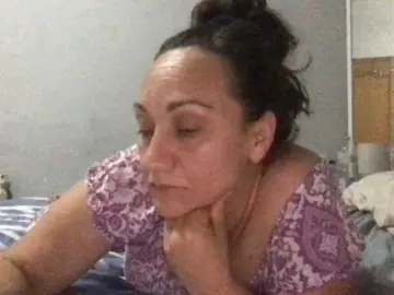 Bongacams Best live sex cam show of paula19801