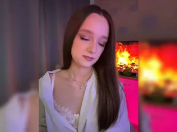 Bongacams Watch Live Sex Cams of ymnichka
