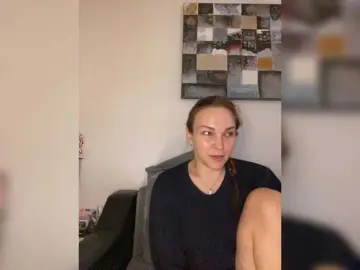 Bongacams Live Sex of Alisasqrl