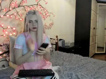 Bongacams Watch Live Sex Cams of Chanterelle008