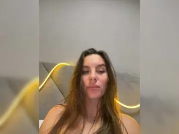 Bongacams Nude Webcam of SeLeNaa