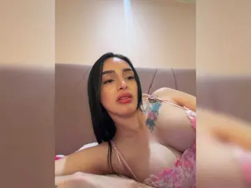 Bongacams Nude Webcam of AprilRosse