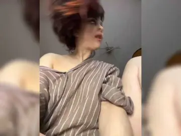 Bongacams Free Porn Cam of KAKTO-TAK