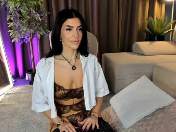 Bongacams Free Live Porn of BrainyBelle