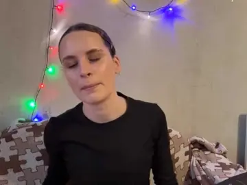 Bongacams Watch Live Sex Cams of OliviaMir