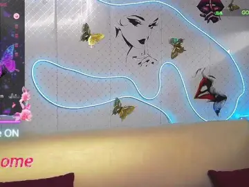 Bongacams Best live sex cam show of WickedButShy