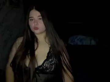 Bongacams Free Porn Cam of HollyLooks