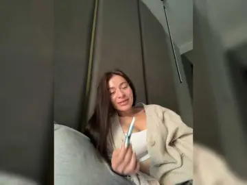 Bongacams Free Live Porn of LunaDesire