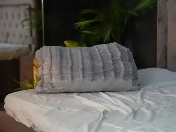 Bongacams Watch Live Sex Cams of CelineHeaven