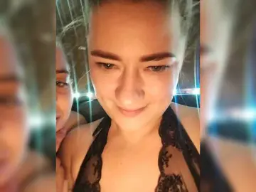 Bongacams Live Sex Cam of 2Laski2