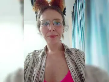Bongacams Best live sex cam show of -queen-margo-