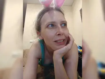 Bongacams Sex Cam of -queen-margo-
