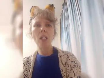 Bongacams Sex Cam of -queen-margo-