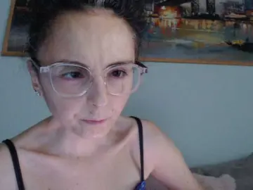 Bongacams Live Porn of cleophee