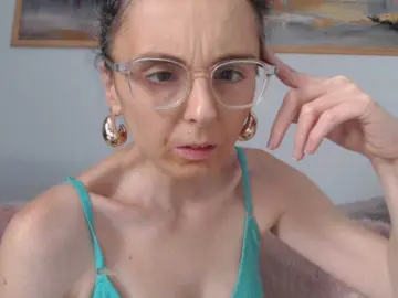Bongacams Live Porn of cleophee