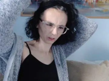 Bongacams Free Porn Cam of cleophee