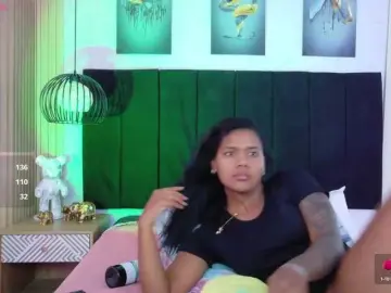 Bongacams Best live sex cam show of daddysneakin