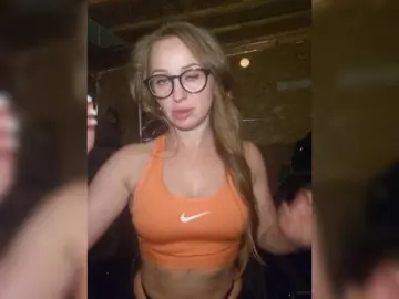 Bongacams Free Porn Cam of KKiraa87