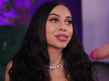 Bongacams Free Porn Cam of AzraReign