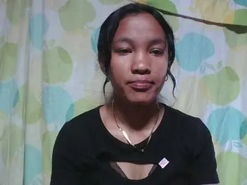 Bongacams Live Sex of Louane01