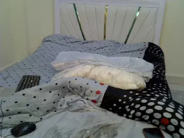 Bongacams Nude Webcam of PrettyAmour