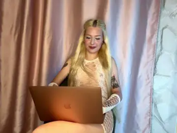 Bongacams Free Porn Cam of leilaelli