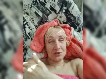 Bongacams Watch Live Sex Cams of pautina100