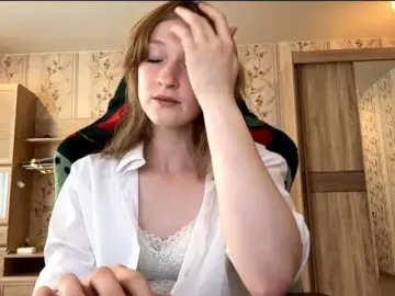 Bongacams Live Sex Cam of LisaSchroyer