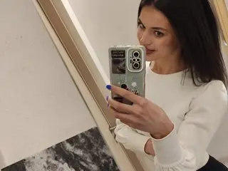 Honeykrisspussy