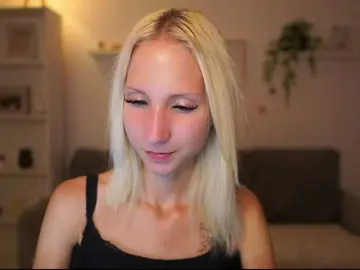 Bongacams Free Live Porn of piperperri18
