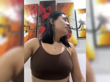 Bongacams Adult Video Chat of Evelyn-