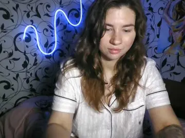 Bongacams Watch Live Sex Cams of YourEmilie