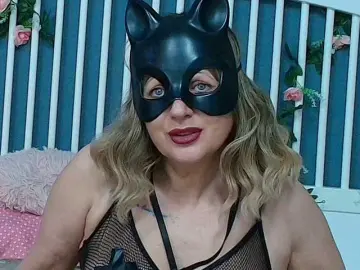 Bongacams Best Webcam of CougarMilf
