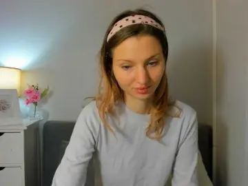 Bongacams Live Sex Cam of ZoeFantasy