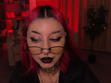 Bongacams Watch Live Sex Cams of MistressMarcelline