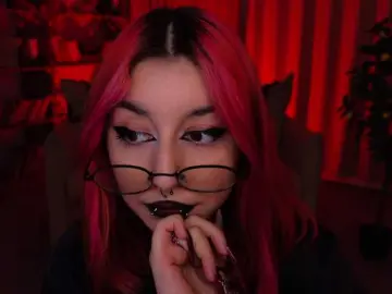 Bongacams Free Live Porn of MistressMarcelline